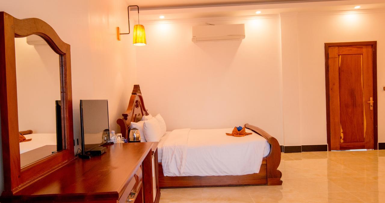Casa Estudio de 8 m² con 19 baños de uso privado, en Sala Kamreuk Ciudad de Siem Riep Exterior foto