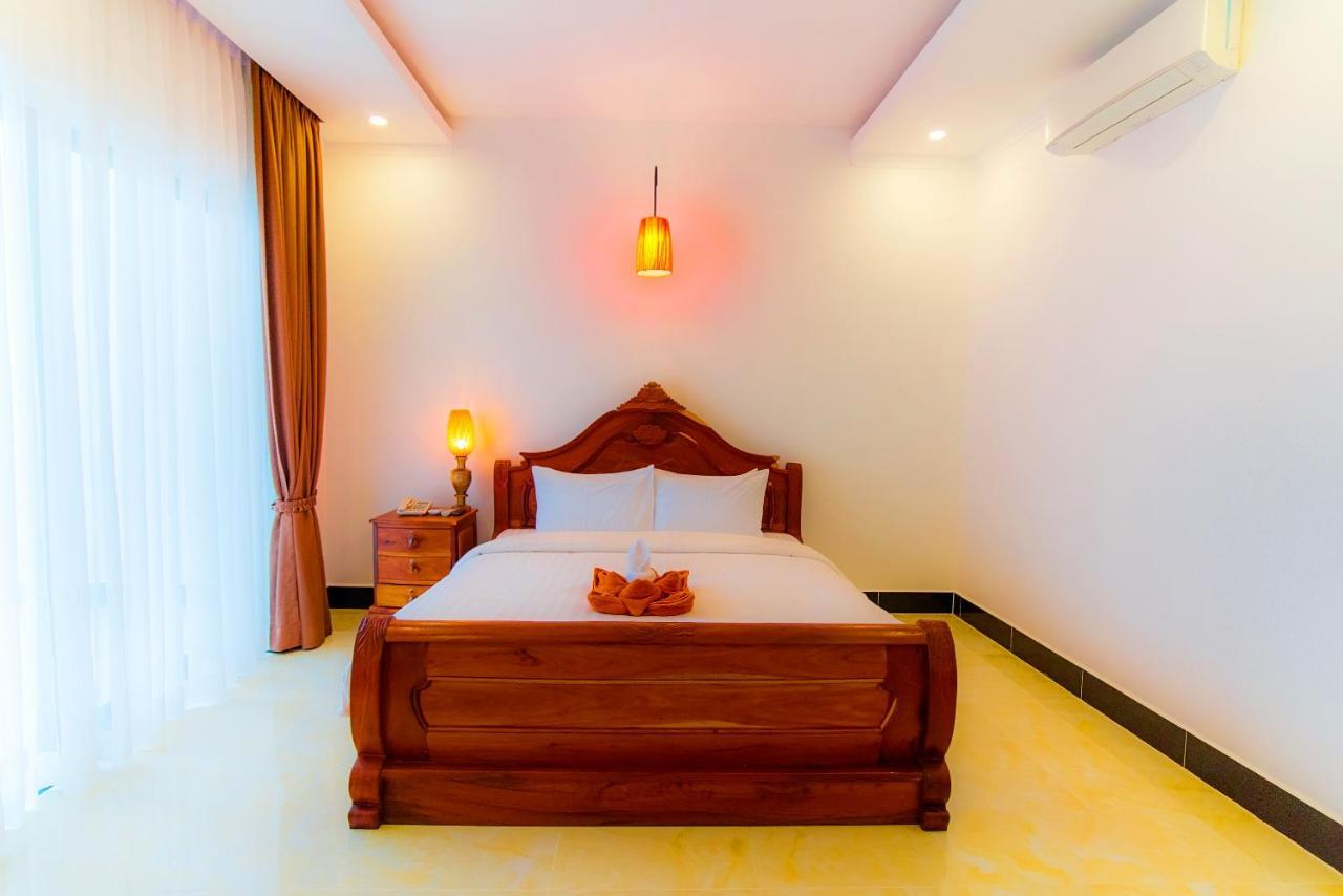 Casa Estudio de 8 m² con 19 baños de uso privado, en Sala Kamreuk Ciudad de Siem Riep Exterior foto